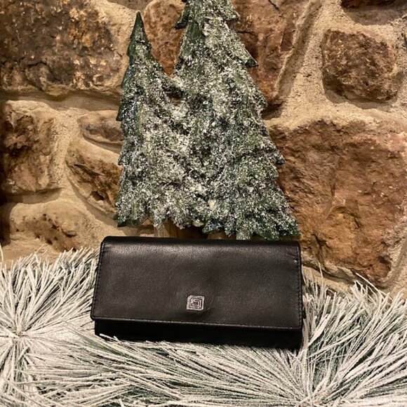 ID Stronghold Women's Wallet - Black - Picture 1 of 4